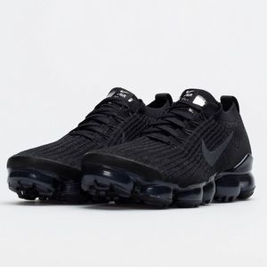 Nike vapormax size 10 men’s new